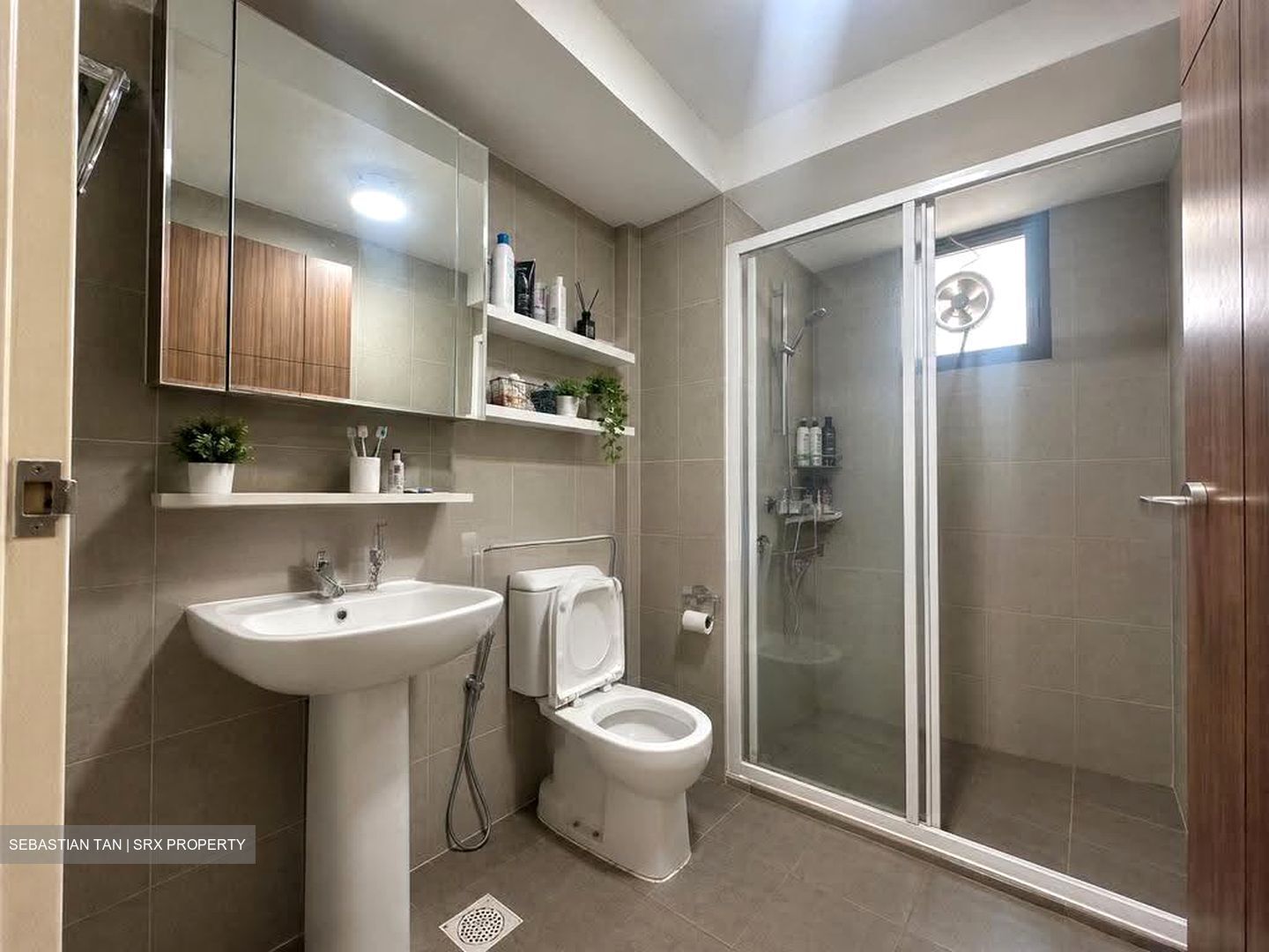 Blk 347A Adora Green (Yishun), HDB 5 Rooms #614477411